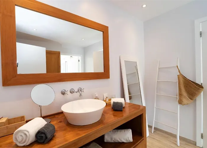 A Caribbean Gem With Stunning Hill And Ocean View Villa Saint Jean de Luz