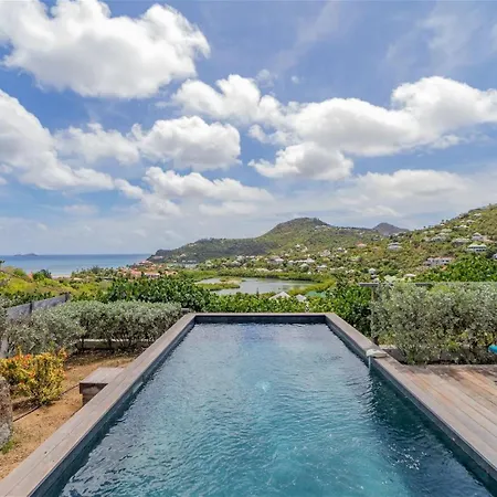 A Caribbean Gem With Stunning Hill And Ocean View Willa *
