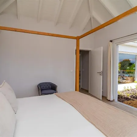 Willa A Caribbean Gem With Stunning Hill And Ocean View