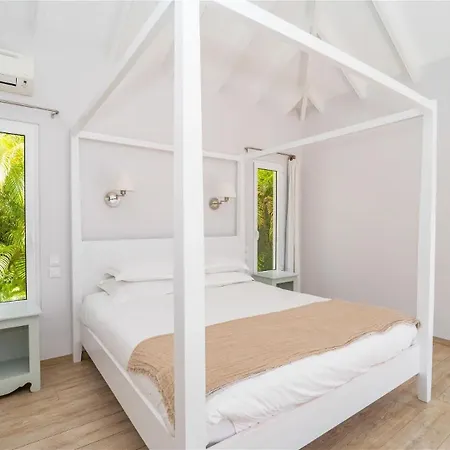 A Caribbean Gem With Stunning Hill And Ocean View Willa