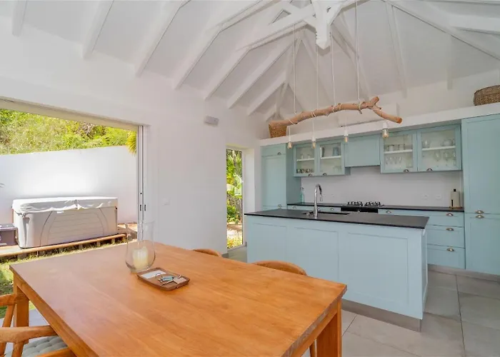 A Caribbean Gem With Stunning Hill And Ocean View *