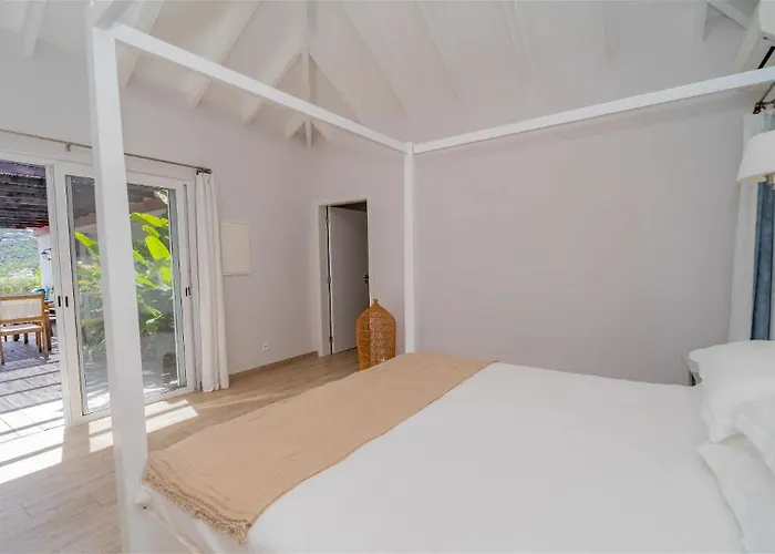 Villa A Caribbean Gem With Stunning Hill And Ocean View Saint-Jean (Haute-Garonne)