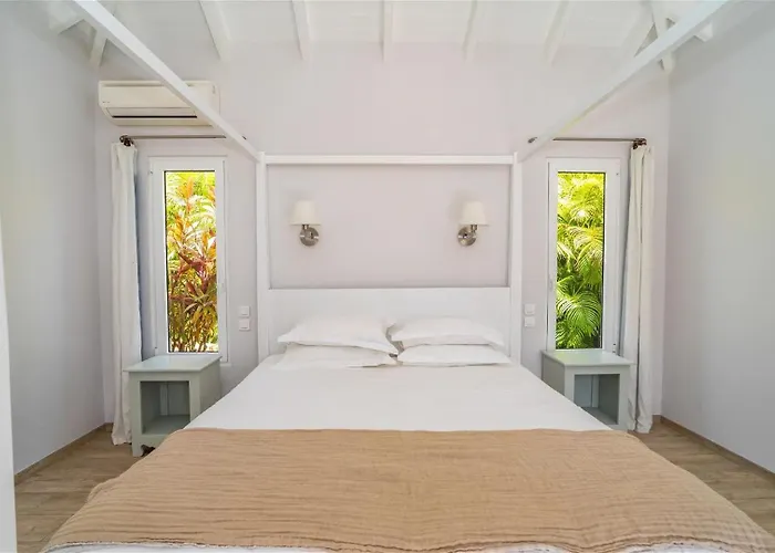 A Caribbean Gem With Stunning Hill And Ocean View